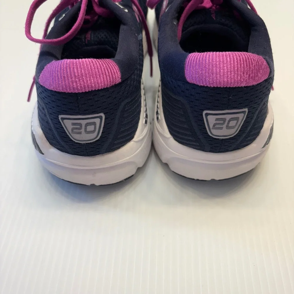 Brooks ariel 20